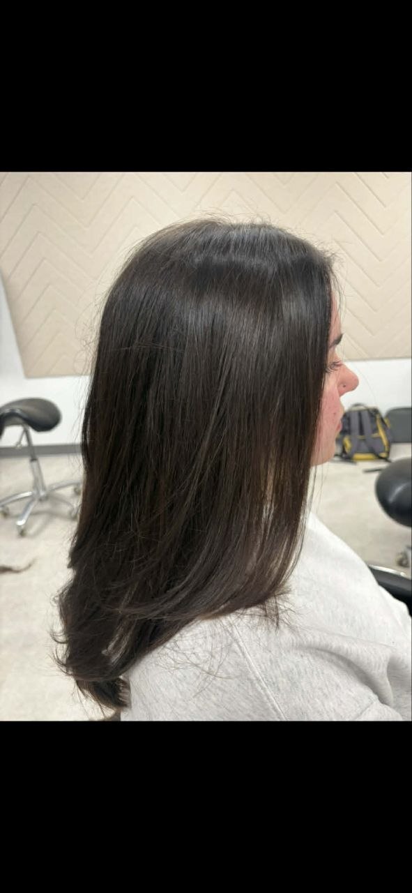 Smooth dark glass hair styling finish